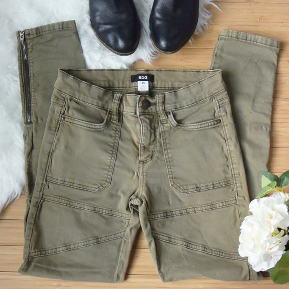 BDG Pants - BDG Army Green Skinny Pants